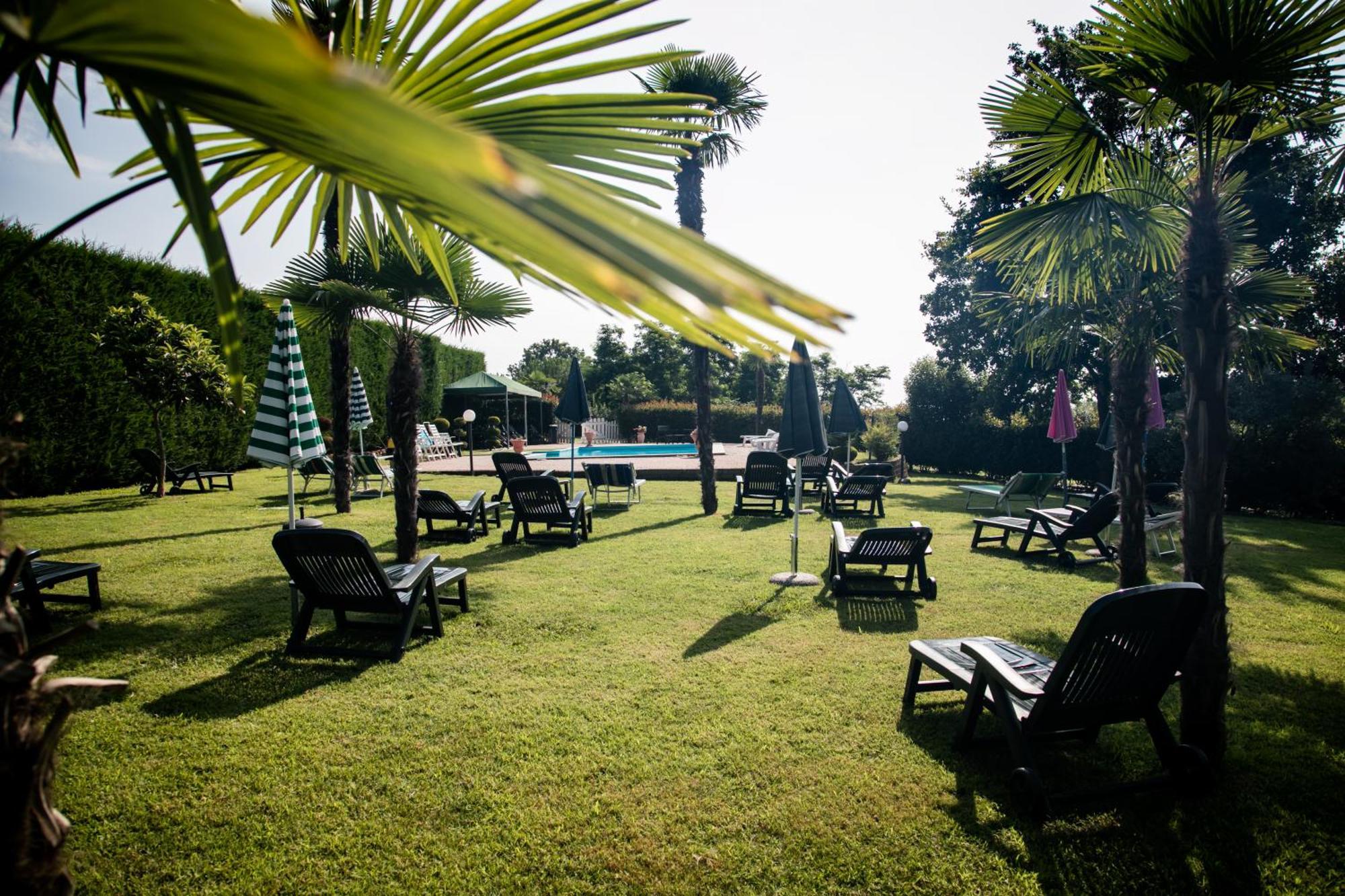 Agriturismo Parco Campofelice Lombardore エクステリア 写真