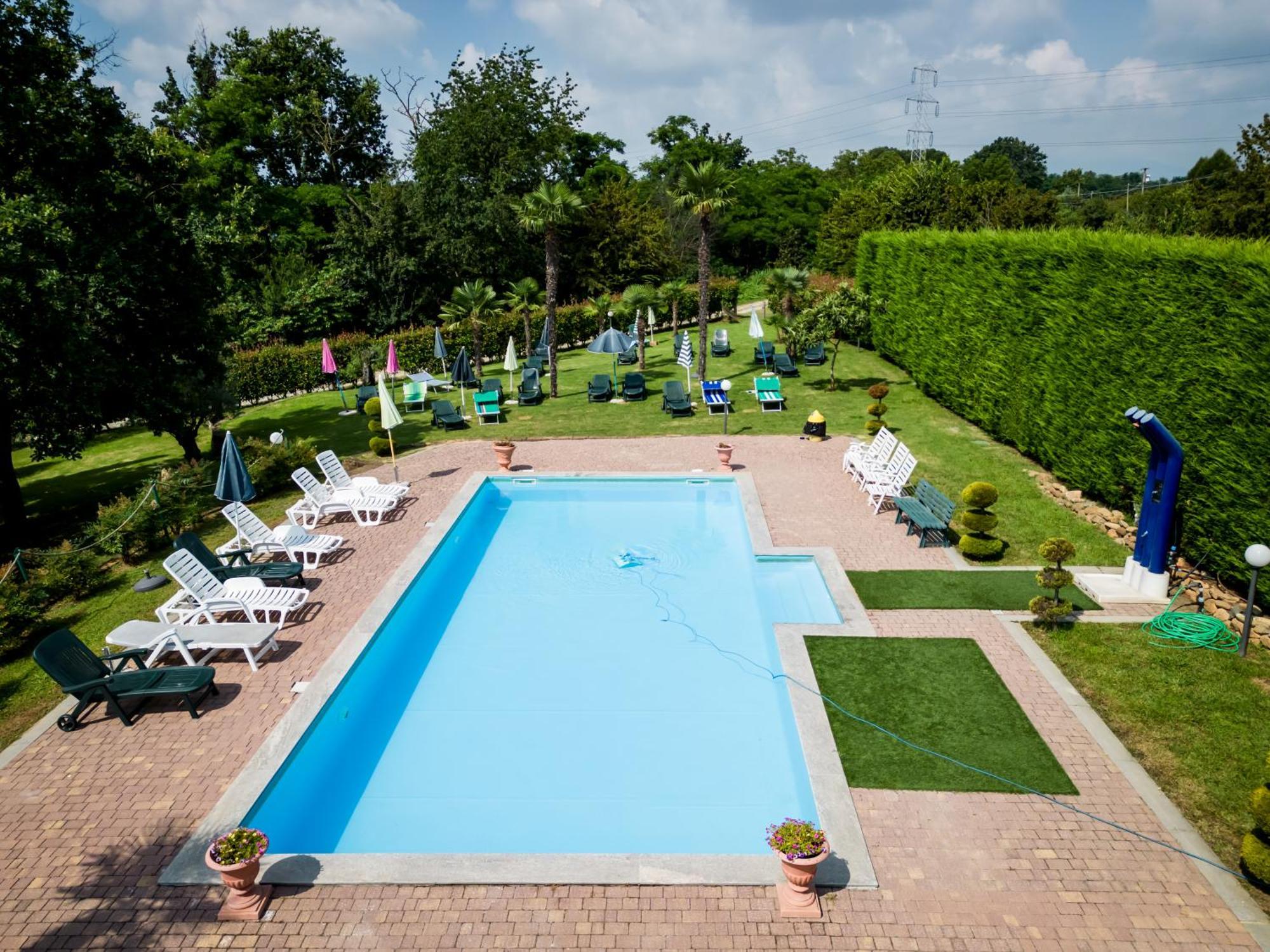 Agriturismo Parco Campofelice Lombardore エクステリア 写真