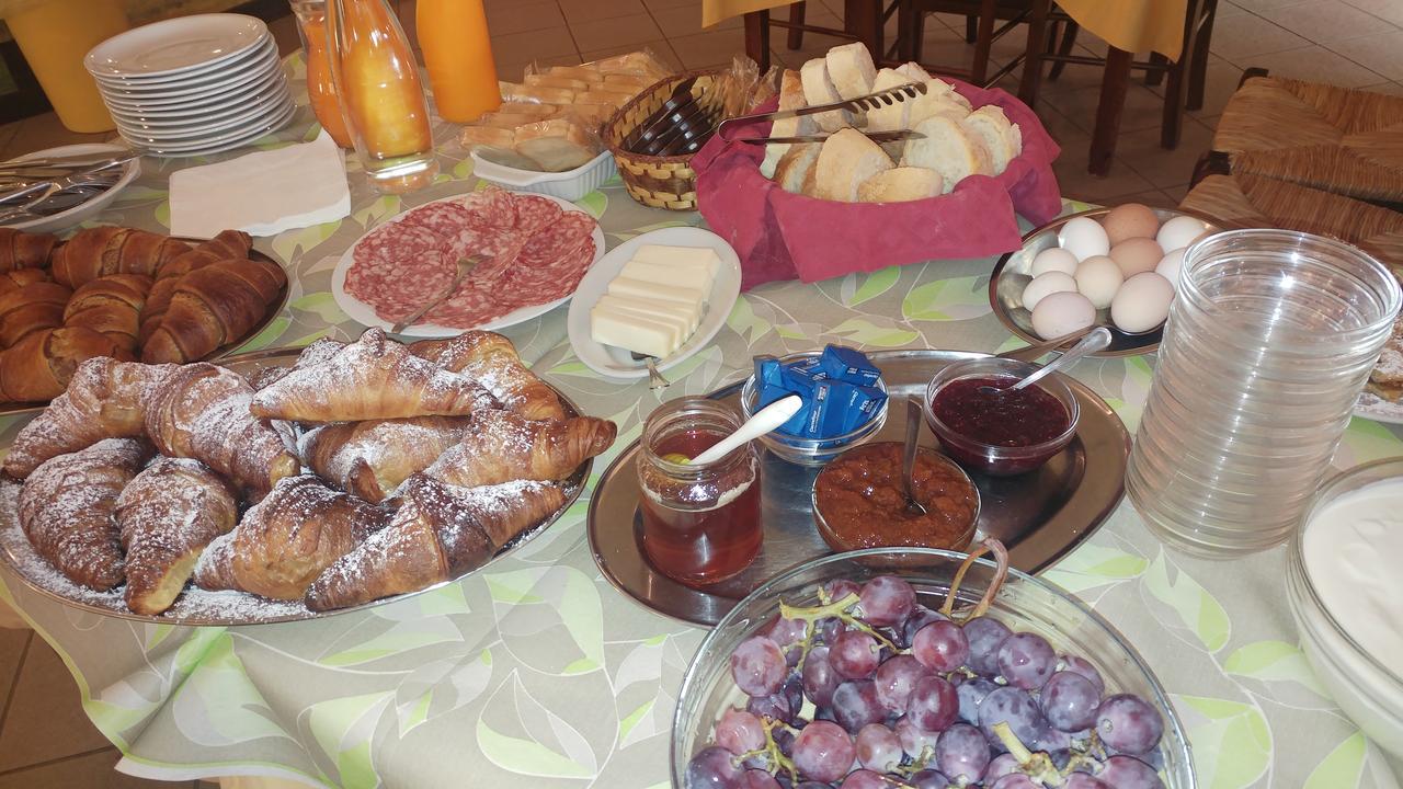 Agriturismo Parco Campofelice Lombardore エクステリア 写真